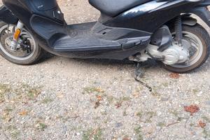 piaggio fly 50 4t 