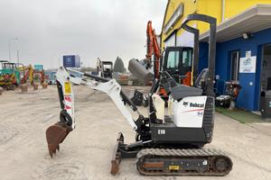 Mini escavatore BOBCAT E10 - solo 850 ore