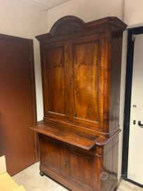 Tromo o libreria vecchia vintage