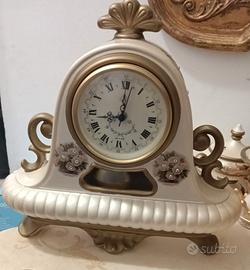 orologio della via veneto