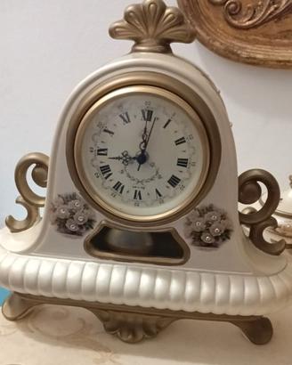 orologio della via veneto