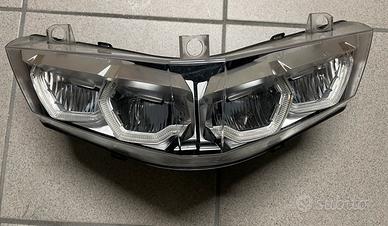 Faro anteriore BMW C 400 GT