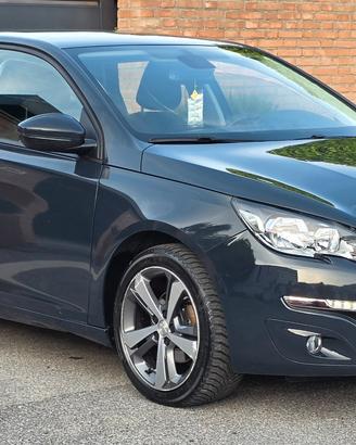 Peugeot 308 GT Line euro6b con km89000