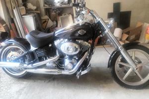 Harley-Davidson Softail Rocker C