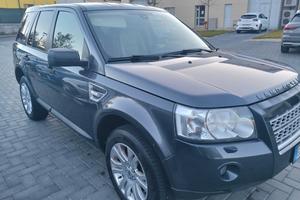 LAND ROVER FREELANDER 2 4x4 HSE TD4_E 2.200