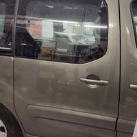 Porta laterale dx nuda PEUGEOT PARTNER del 2011
