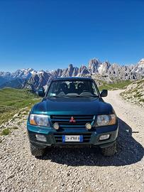 Mitsubishi New Pajero 2.5