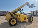 sollevatore-telescopico-new-holland-lm732-mt7