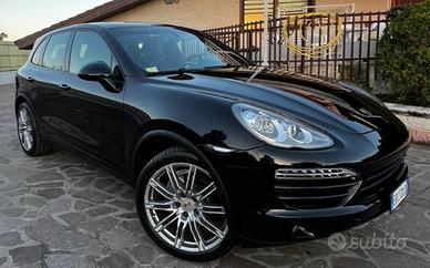 Porsche Cayenne 3.0 Diesel - PERFETTO CERTIFICATO