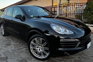 Porsche Cayenne 3.0 Diesel - PERFETTO CERTIFICATO