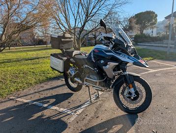 Moto BMW GS1250R Trophy