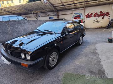 Alfa Romeo Alfetta GTV 6 2,5