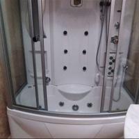 vasca/ doccia idromassaggio 