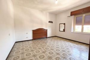Quadrilocale zona Via Vico locato fino al 2029