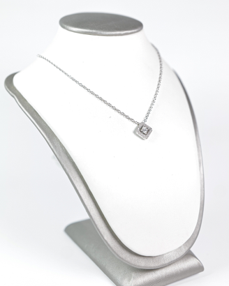 Collana in oro e diamanti