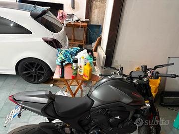 DUCATI MONSTER 937 +