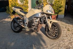 Suzuki GSXR 750