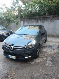 renault clio 75 cv 1500 diesel 