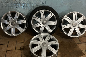 Cerchi R17 Audi a3