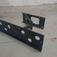 Staffa per muro / braccio per TV grande formato