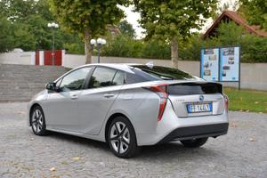 Toyota Prius 2017