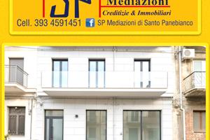 Semi Indipendente con Cortile e Garage