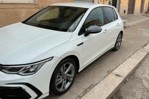 Volkswagen Golf 1.5 TSI 150 CV EVO ACT R-Line