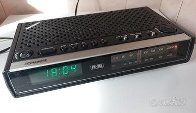 Radiosveglia  marca EXPERT, vintage primi anni 80.