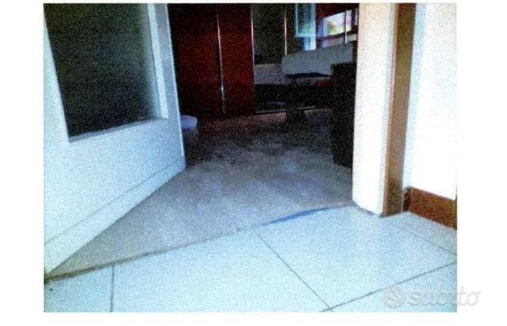 Appartamento – Saronno, Villaggio Matteotti - Altro
