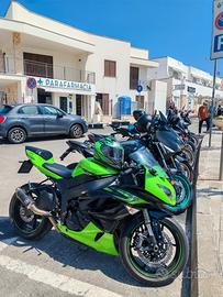 Kawasaki ZX-6R 2011 impeccabile