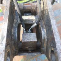 Gancio rapido per escavatore