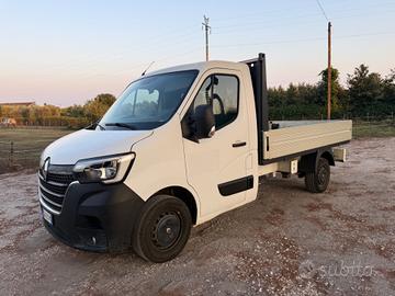 Renault Master Cabinato