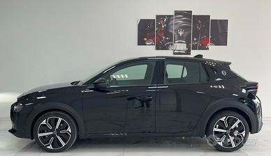 Lancia Ypsilon Hybrid e-DCT