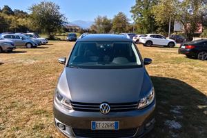 Volkswagen Touran metano