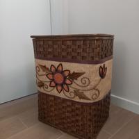 Cesto portabiancheria in vimini