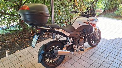 Benelli trk 251