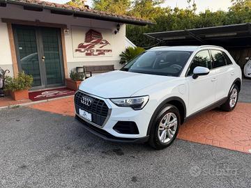 AUDI Q3 45 TFSI e Business S TRONIC PARI NUOVO P