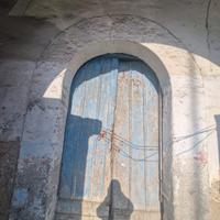 arco in pietra antica piperno