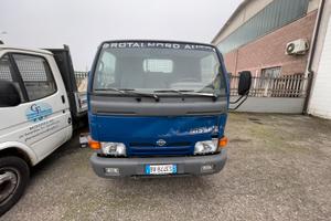 nissan cabstar ribaltabile trilaterale