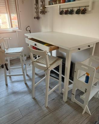 Tavolo/bancone ikea + sgabelli