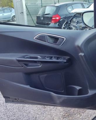 Pannello porta ant sx FORD B MAX del 2015