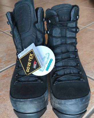 Scarponi professionali Cosmas Rino GTX