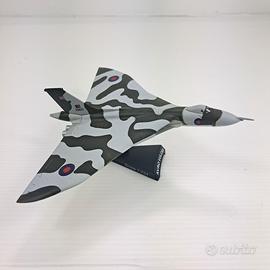 Modellino dell'aereo Avro Vulcan B.2, scala 1:234