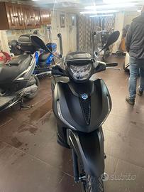 Piaggio Beverly 400S 