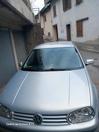 VW Golf 1.6 benzina S.R