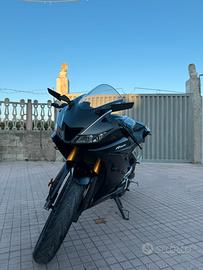 Yamaha r125