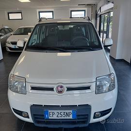 FIAT PANDA ANNO 2012 DS 1.3 ATRAZIONE 4X4 KM 200 M