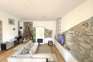 3 LOCALI A CORTE FRANCA