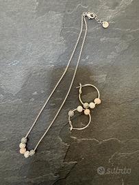 Collana e orecchini stroili