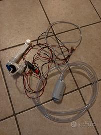 Kit rubinetto e pompa a immersione 12V